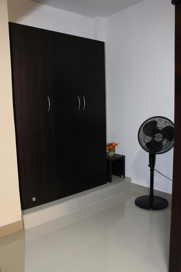 Apartamentos Excelente Ubicacion Medellin Ngoại thất bức ảnh