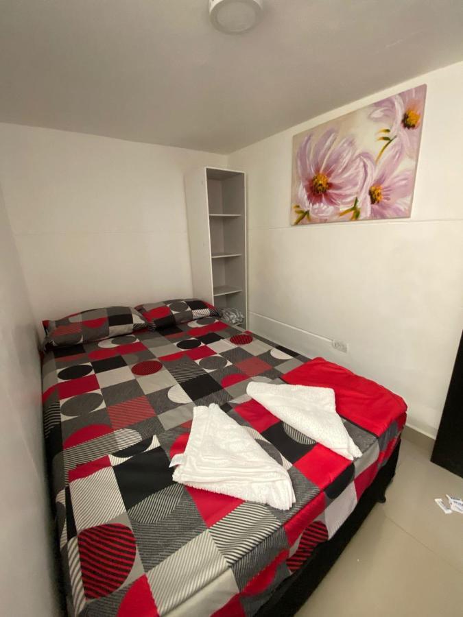 Apartamentos Excelente Ubicacion Medellin Ngoại thất bức ảnh