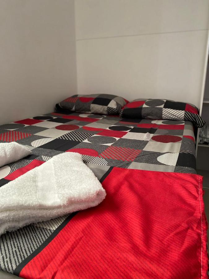 Apartamentos Excelente Ubicacion Medellin Ngoại thất bức ảnh