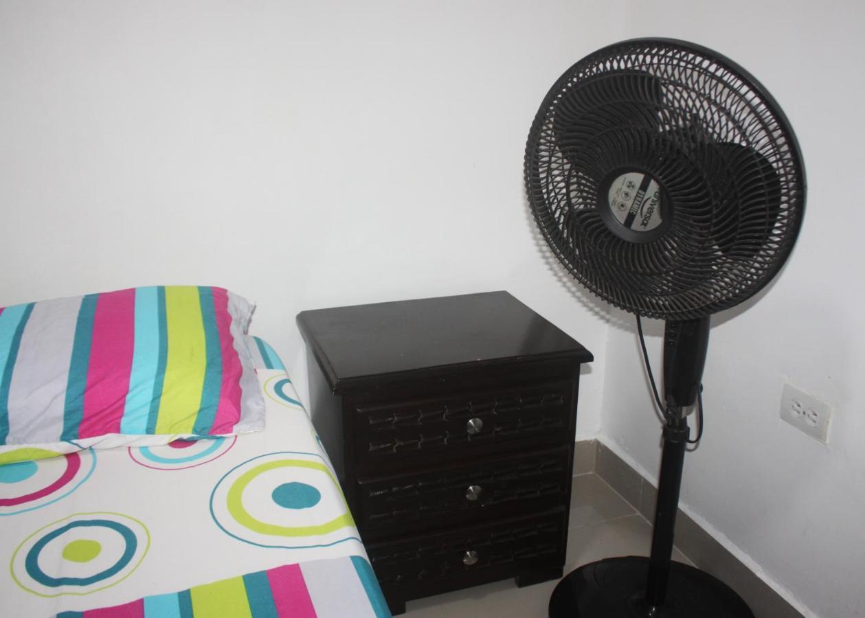 Apartamentos Excelente Ubicacion Medellin Ngoại thất bức ảnh