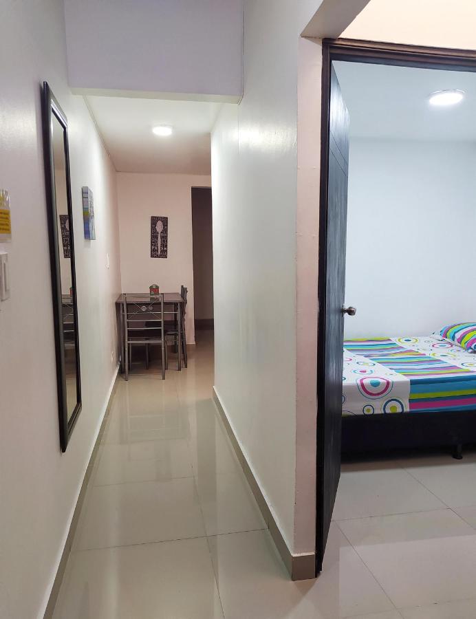 Apartamentos Excelente Ubicacion Medellin Ngoại thất bức ảnh