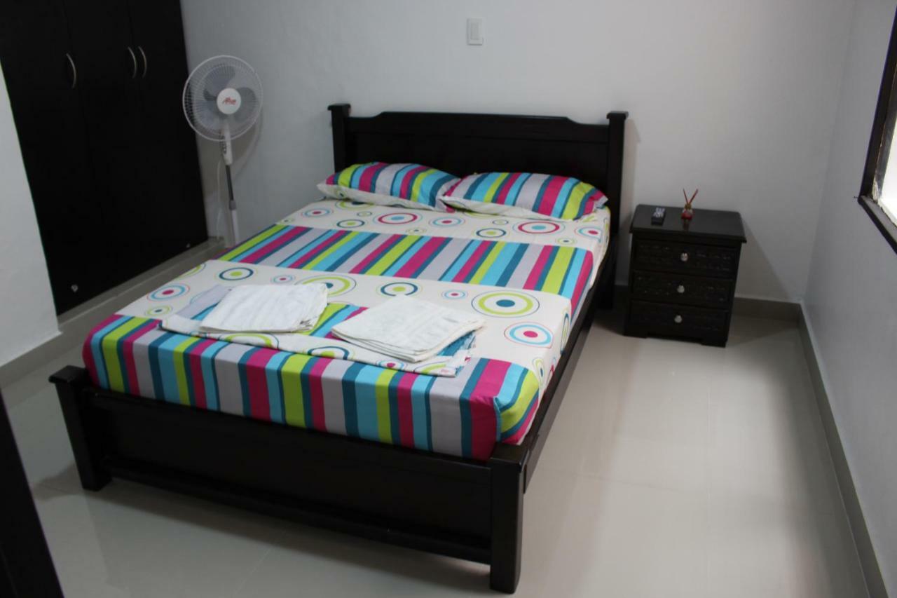 Apartamentos Excelente Ubicacion Medellin Ngoại thất bức ảnh
