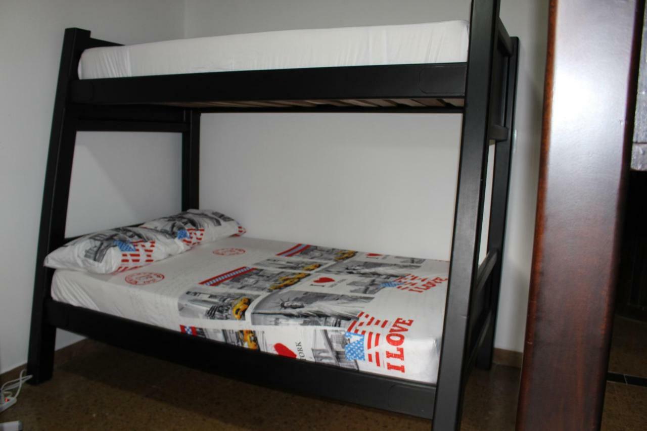 Apartamentos Excelente Ubicacion Medellin Ngoại thất bức ảnh